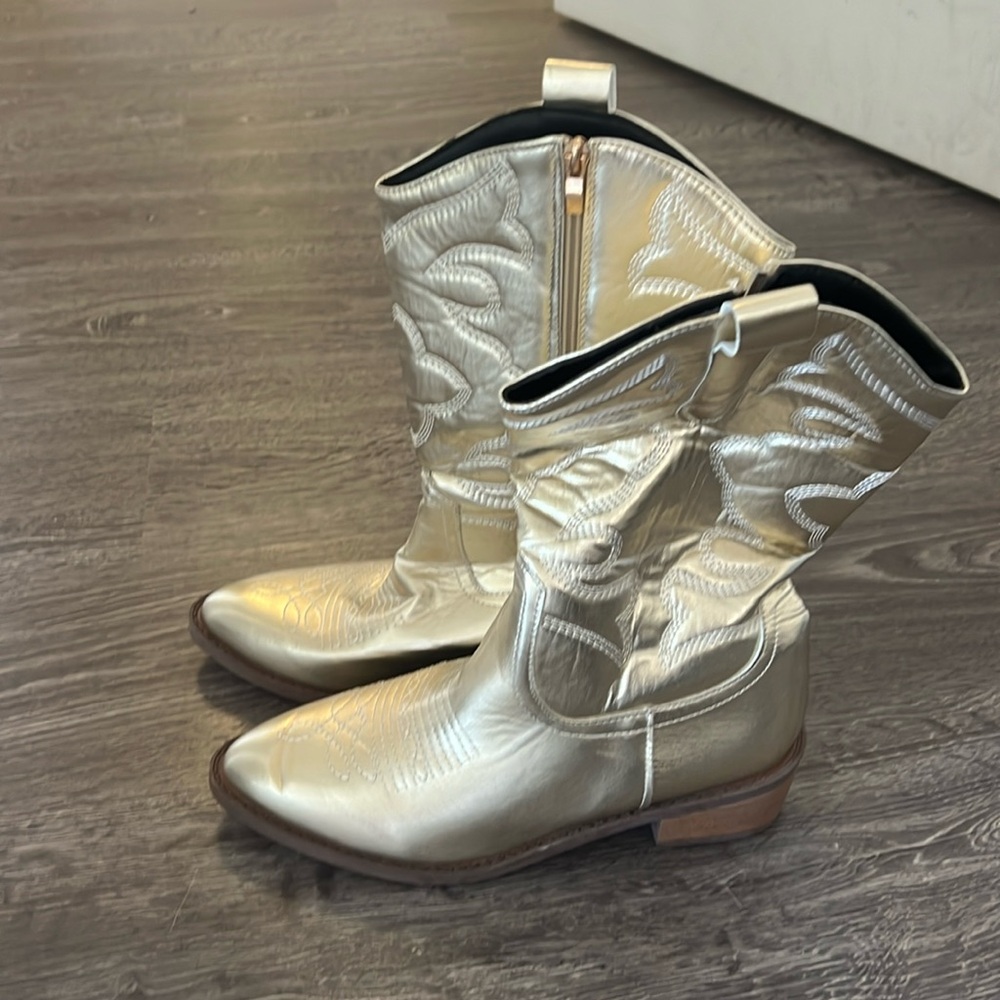 Metallic Gold Western Cowboy Boots